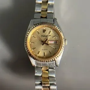 Pulsar Quartz Watch Vintage Gold Silver Tone Day Date Watch - Needs Battery Vintage Pulsar Day-Date Wrist Watch-JAPAN QUARTZ NEEDS  main image 3
